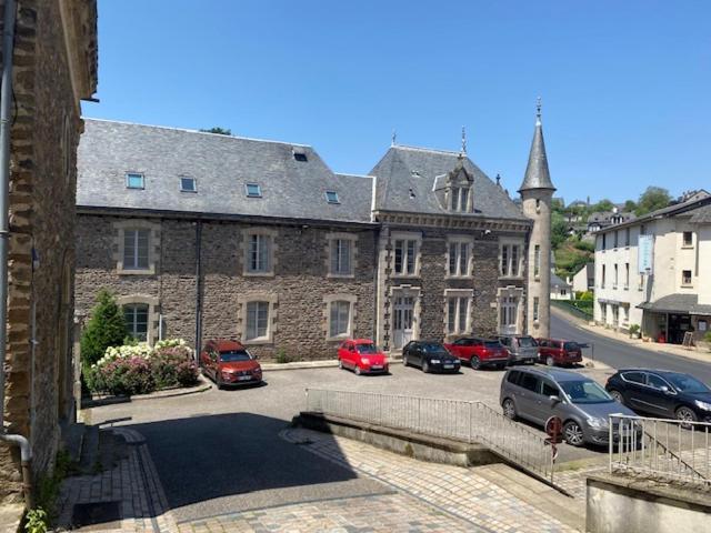 Cocon Au Calme Sur Vezere Apartment Uzerche Luaran gambar